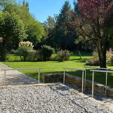 Pensjonat Accesible Countryside Retreat With Private Garden And Modern Facilities 4*