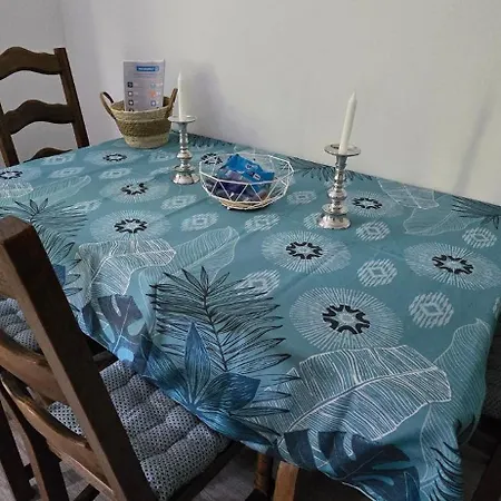 Accesible Countryside Retreat With Private Garden And Modern Facilities Pensjonat