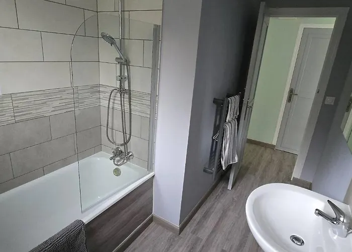 Accesible Countryside Retreat With Private Garden And Modern Facilities Gæstehus