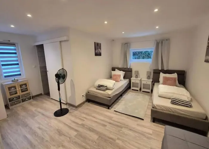 Accesible Countryside Retreat With Private Garden And Modern Facilities Gæstehus